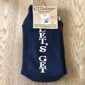P.J. Salvage Plush Slipper Socks in Navy